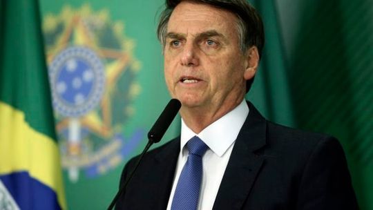 'China cada vez mais faz parte do futuro do Brasil', diz Bolsonaro
