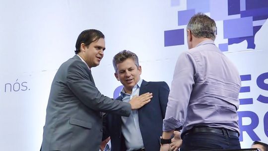 Governador atende indicação de Thiago Silva e assina ordem de serviço do Anel Viário