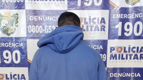 Homem é preso após ser acusado de estuprar a própria filha enquanto ela dormia 