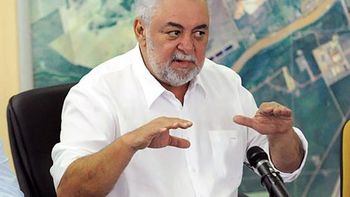 Muniz pode encerrar mandato convocando aprovados em concurso