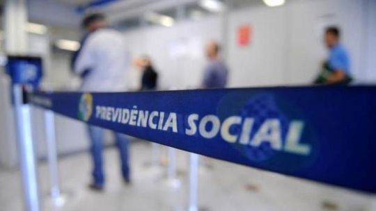 Governo convoca 94 mil segurados do INSS para revisão do benefício