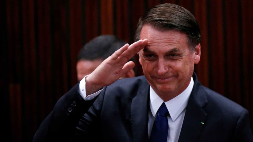 Bolsonaro diz que Brasil não tem intenção de intervir na Venezuela