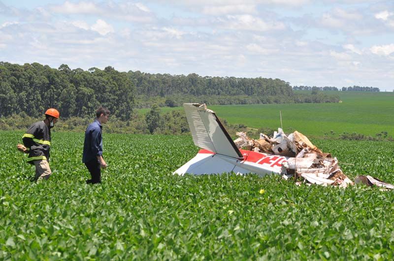Gerente de fazenda de MT morre após avião cair em plantação de soja em MS
