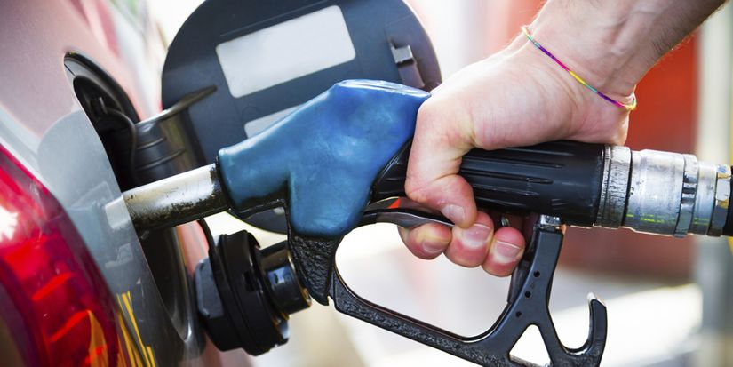 Aumento de impostos: litro da gasolina ficará R$ 0,41 mais caro