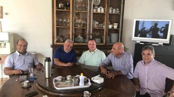 Quatro pré-candidatos ao Governo promoveram reuniões fechadas no último fim de semana