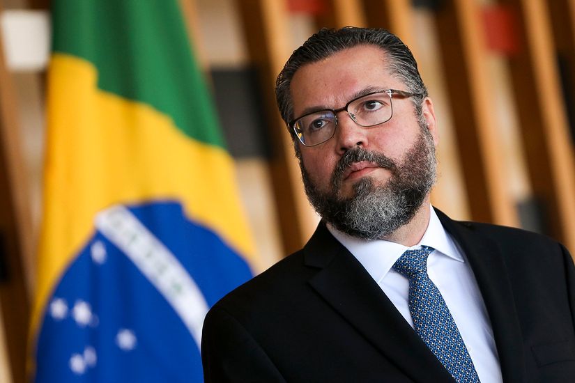 Araújo destaca potencial do Brasil e da China na produção de alimentos