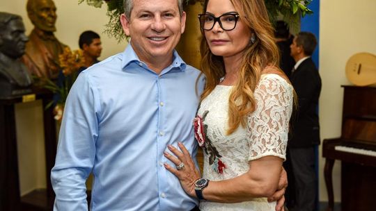 Governador e chefe da Casa Civil passam férias no Nordeste