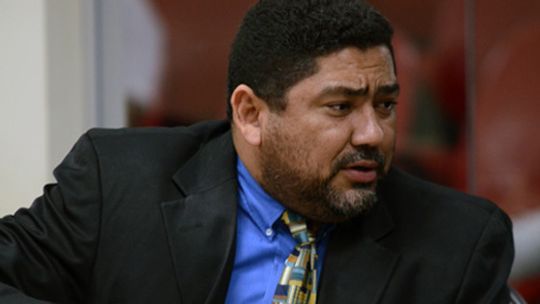 Pimentel larga a liderança do SD e deve arder na base