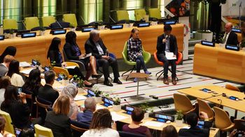 Cúpula do Clima da ONU começa com mensagem de jovens ativistas