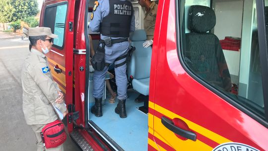 Adolescente de 14 anos atropela criança com motocicleta
