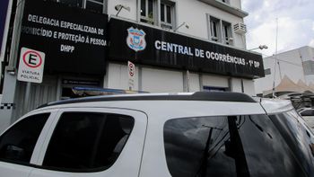 Juiz concede liberdade a acusado de matar irmão com golpes de enxada 