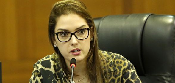 “Só não enxerga a participação de Taques nesses esquemas quem não quer”, diz Janaina 