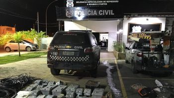 Polícia Civil prende dupla por furto de cabos de energia em Várzea Grande