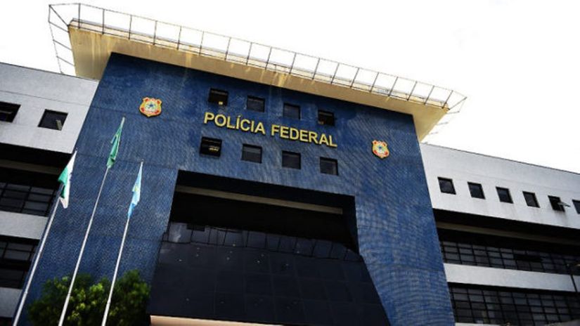 Após prisão de Lula, PF muda atendimento para emissão de passaporte 