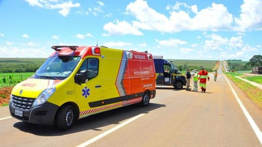 Motorista morre após caminhonete capotar na BR-163