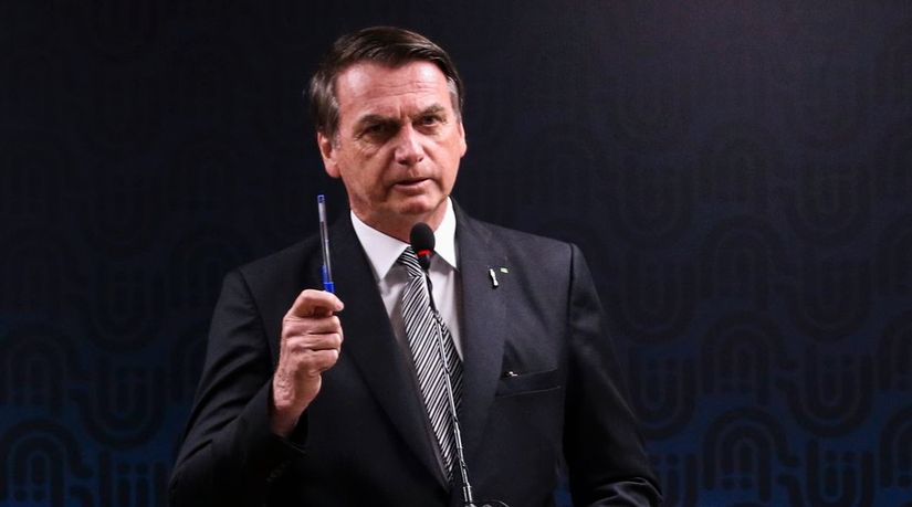 Bolsonaro diz que indicará evangélico para Supremo Tribunal Federal