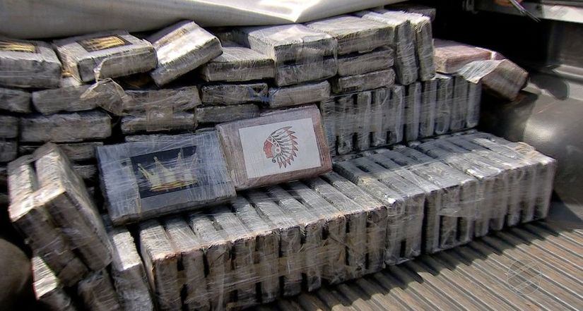 Mais de 900 kg de cocaína são apreendidos na saída de Cuiabá para Rondonópolis 