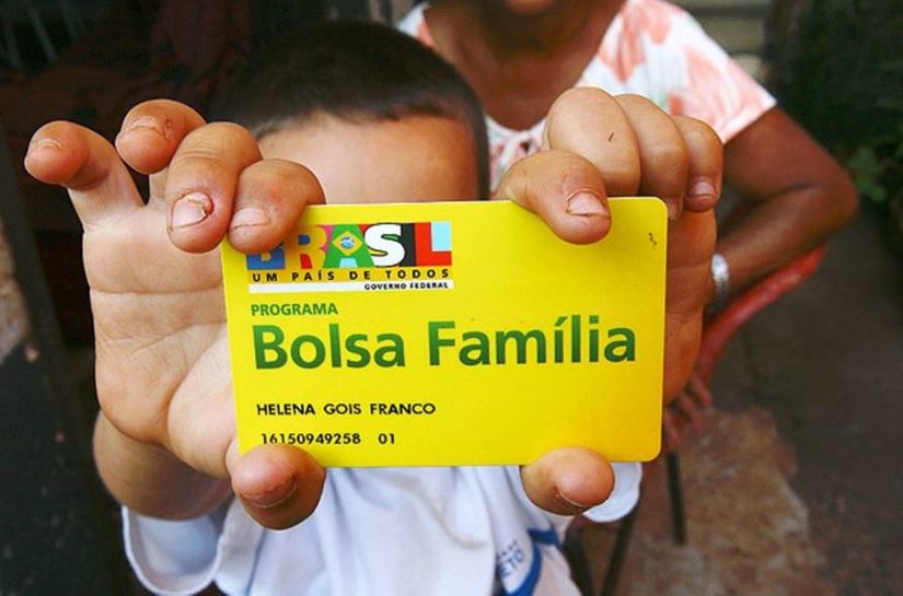 Temer pede estudo para recompor orçamento do Bolsa Família de 2019