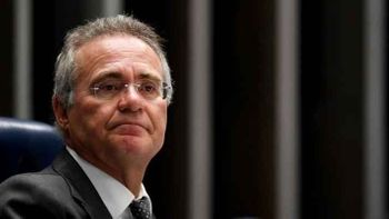 Depois de quatro anos, Renan Calheiros deixa a Presidência do Senado