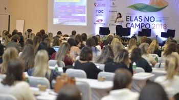 Mais de 400 mulheres participam de evento especializado em agronegócio