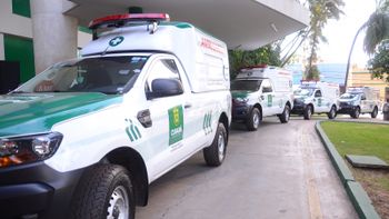 Prefeitura entrega 10 novas ambulâncias para as unidades de saúde da capital
