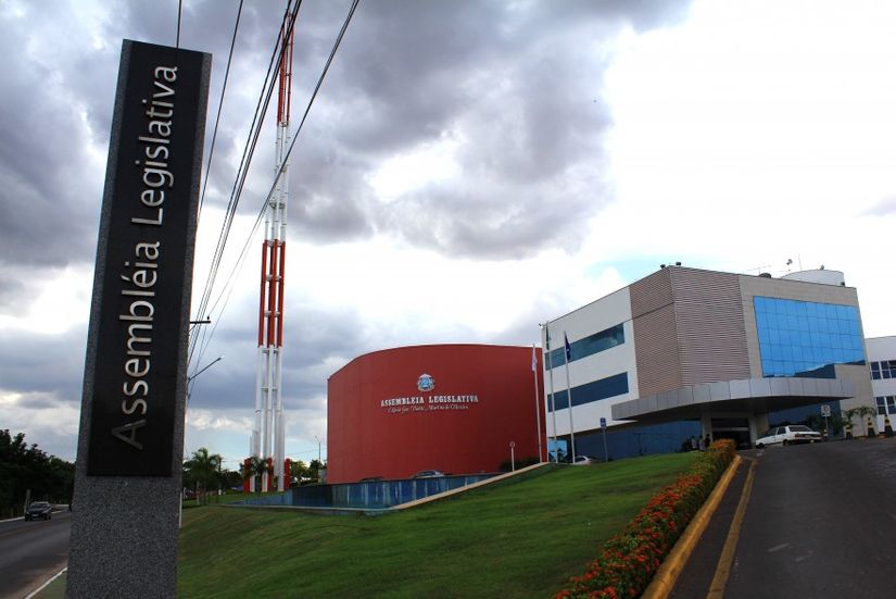 AL aprova emendas impositivas após TJ derrubar lei