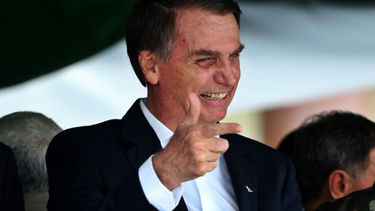 Bolsonaro: Dinheiro Retirado De Universidades Será Investido Na Base ...