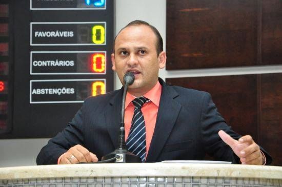 Roni Magnani rebate notícias sobre indeferimento de candidatura nestas eleições 