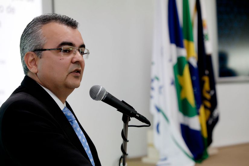 “Se o projeto de lei do Governo não passar, não vai ter a RGA”, diz Paulo Taques