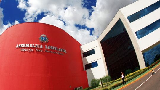ALMT intermediará melhorias à PJC em parceria com a bancada federal