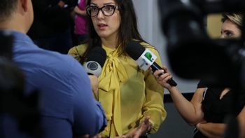 Janaína pede cautela de governador em relação ao servidores públicos