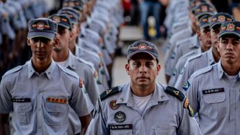 Justiça suspende reajuste de 11,98% nos salários de militares em MT