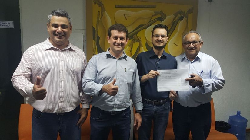 Vereadores vão à Cuiabá em busca de solução para fechamento da UTI pediátrica da Santa Casa