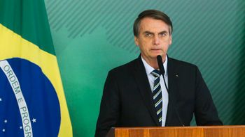 Bolsonaro diz que haverá ações na educação para conter irregularidades