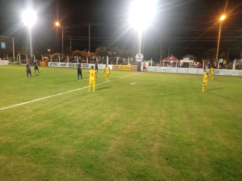 Festival de gols marca estreia da 6ª Copa SBT Toyota Yaris Rodobens
