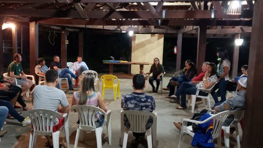 Vale do Arinos entra na 'onda roxa' e fecha com Janaina Riva para estadual