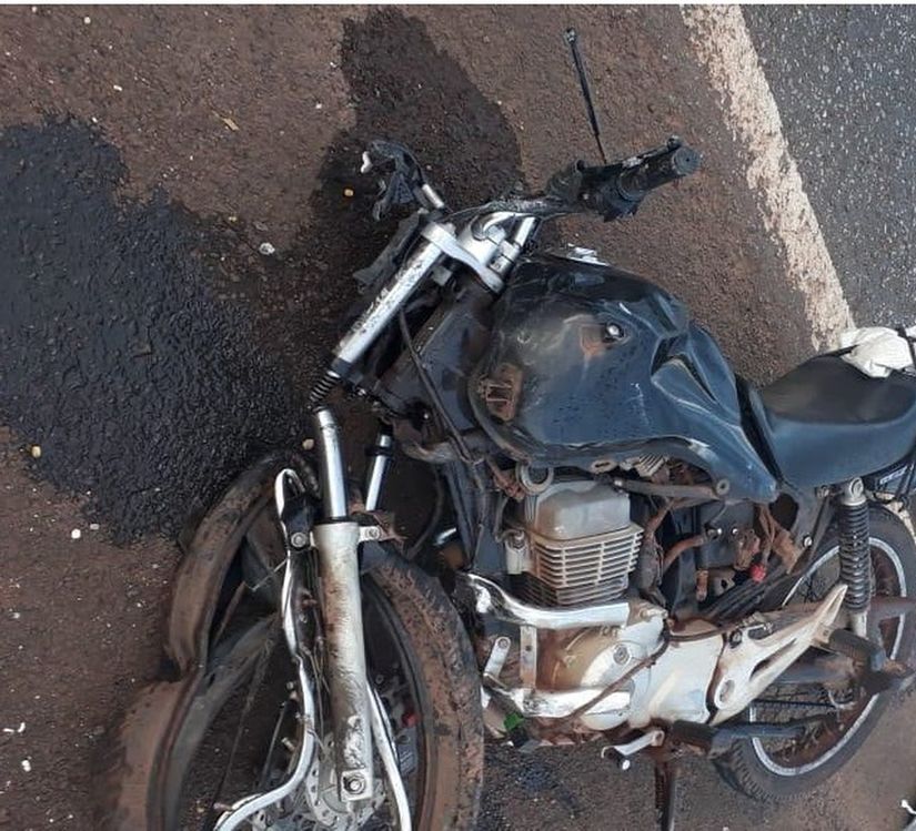 Soldado morre em colisão entre motocicleta e caminhonete na BR-364