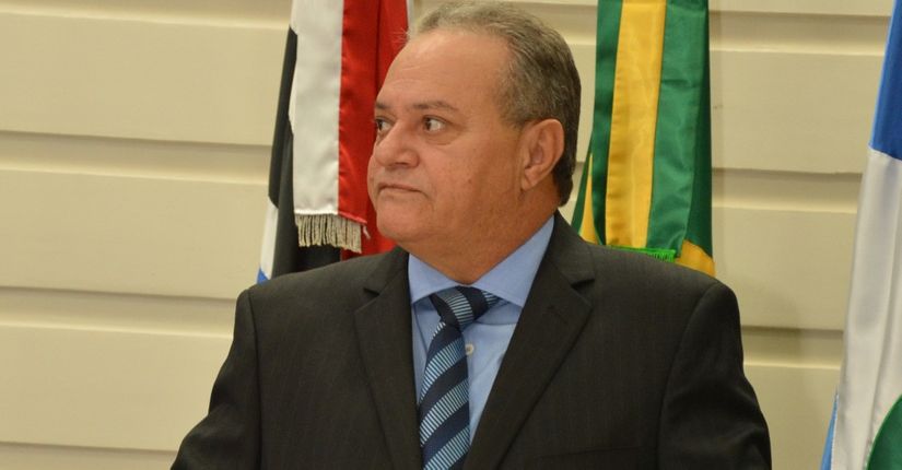 Depois de tudo, presidente da Câmara, Fulô continua bicudo