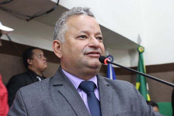 Misael articula emendas parlamentares junto à Bancada Federal e AL