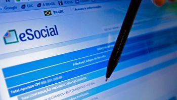 Médias empresas concluem migração para eSocial