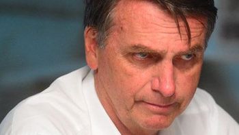 A polarização atual, com dois times no campo, nos faz ingênuos como nunca