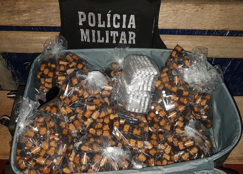 Irmão são presos pela PM com 37 mil cápsulas de "rebite"
