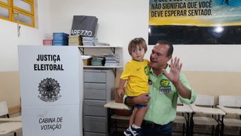 Wellington Fagundes vota em Rondonópolis e espera 2º  turno