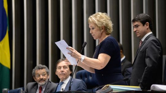 Sancionada lei que acelera processos de adoção