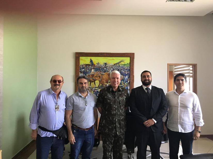 AORES-MS/MT visitam Comando Militar do Oeste e ampliam projetos