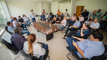 Tucanos e oito prefeitos do PSB declaram apoio a Mauro Mendes