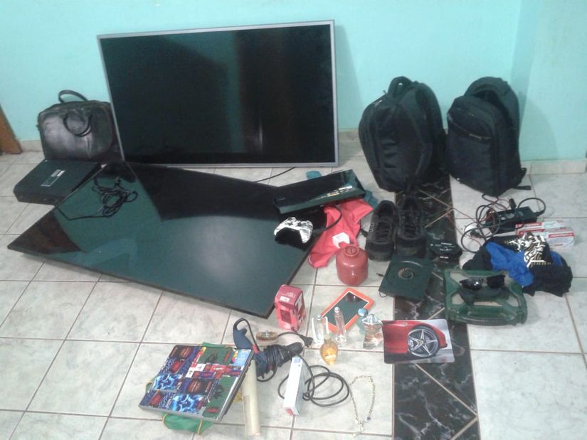 Bandidos trocam tiros com a PM após roubo e acabam sendo presos em MT 