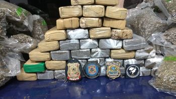 PRF e PF apreendem adolescentes com 40kg de maconha em caminhão na BR-163