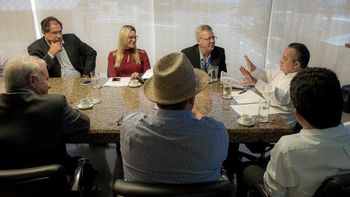 Governador recebe demandas de Nova Xavantina e General Carneiro