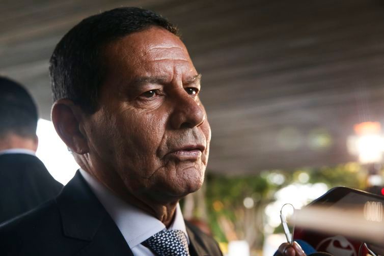 Mourão conduz reunião ministerial dedicada à tragédia de Brumadinho